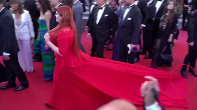 Lý Nhã Kỳ diện đầm công chúa trên thảm đỏ Cannes - VnExpress Giải trí